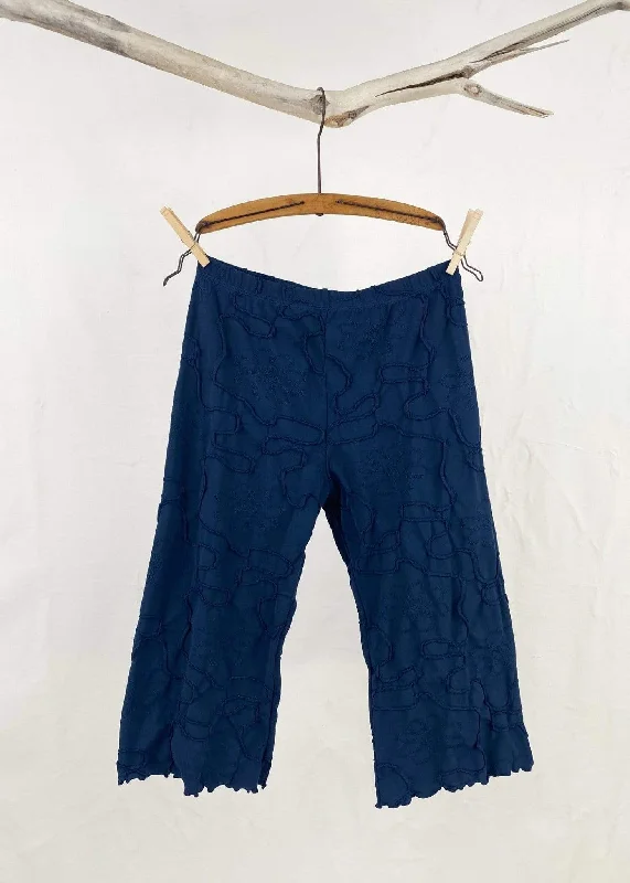 Loose Fit Linen Pants for Relaxed Look-Navy Conduit Clam Digger Pant