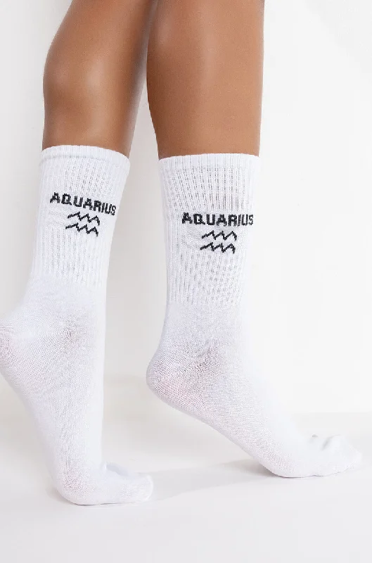 Smooth Silk Socks for Formal Occasions-AQUARIUS SOCKS